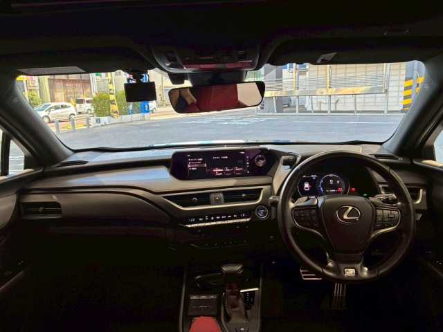 Lexus UX 3