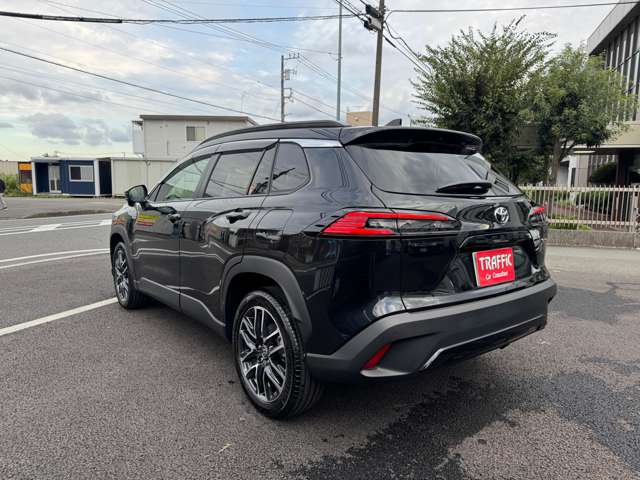 Toyota Corolla Cross 10