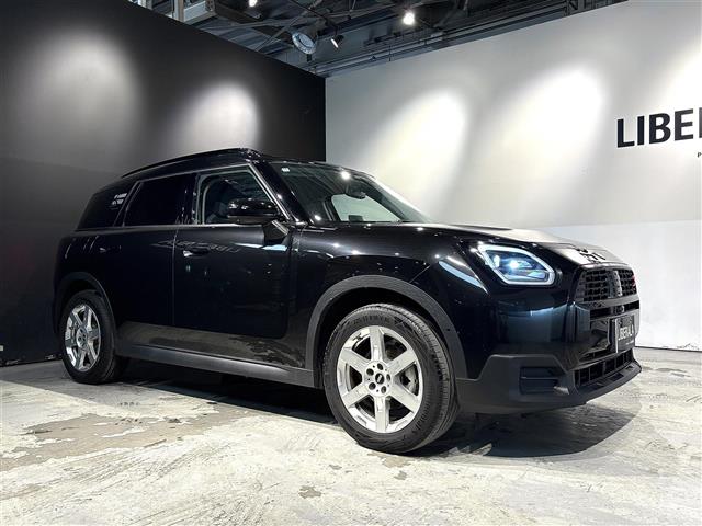MINI Countryman 9