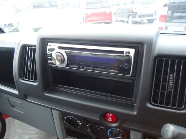 Nissan Clipper Truck 8