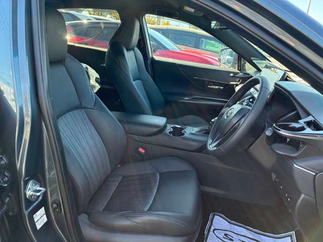 Toyota Harrier 4