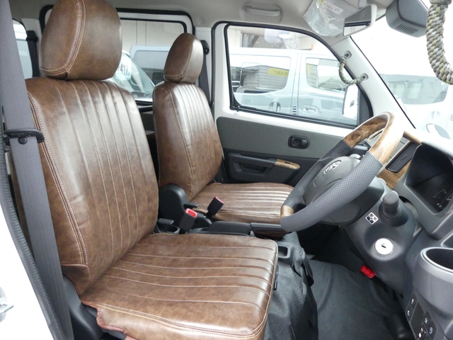 Toyota Town Ace Van 9