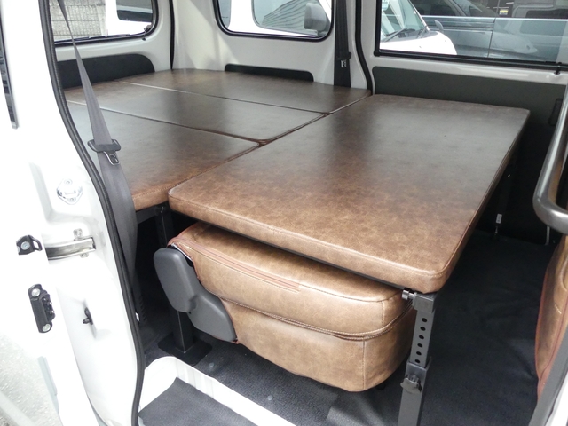 Toyota Town Ace Van 10