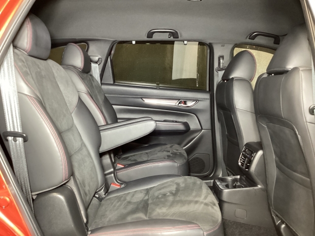 Mazda CX-8 10