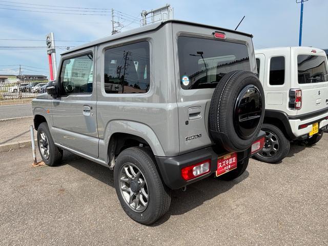 Suzuki Jimny 4