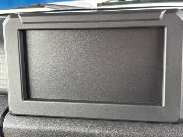 Suzuki Jimny 10