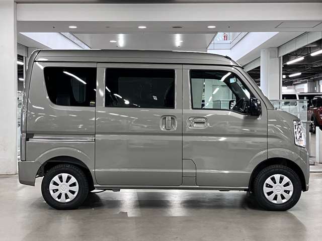 Suzuki Every 12