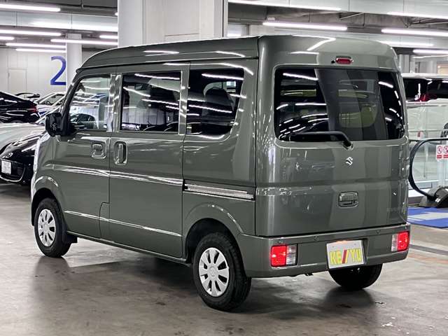 Suzuki Every 11
