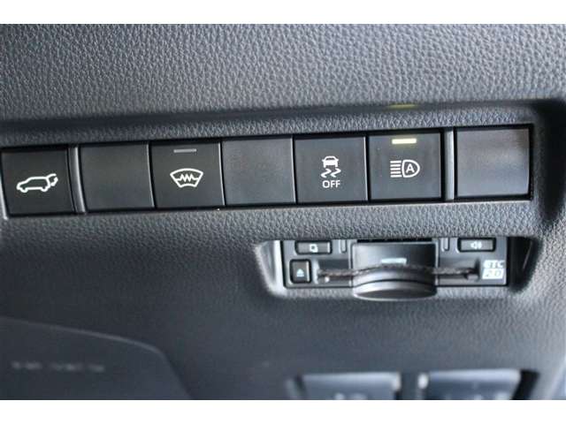 Toyota Harrier 7