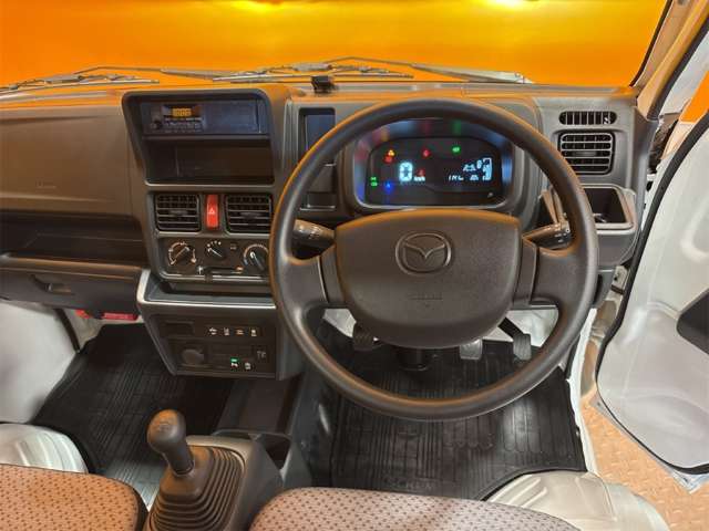 Mazda Scrum Truck 2
