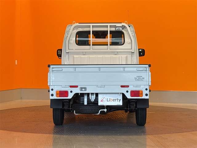 Mazda Scrum Truck 9