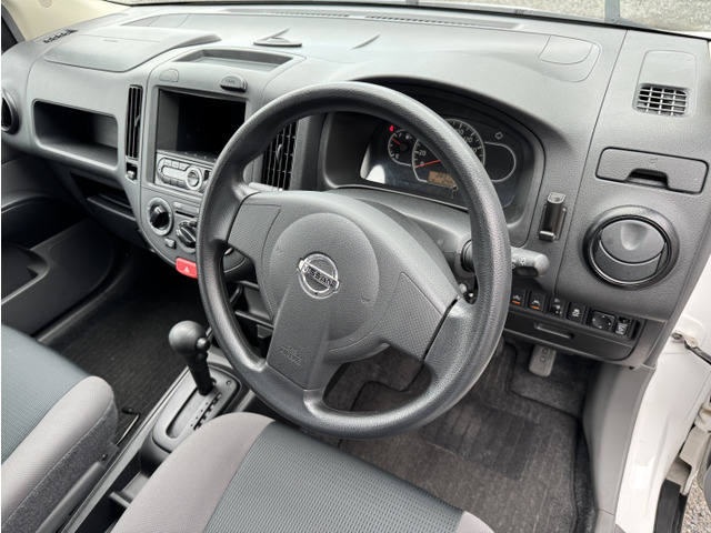 Nissan NV150 AD 7