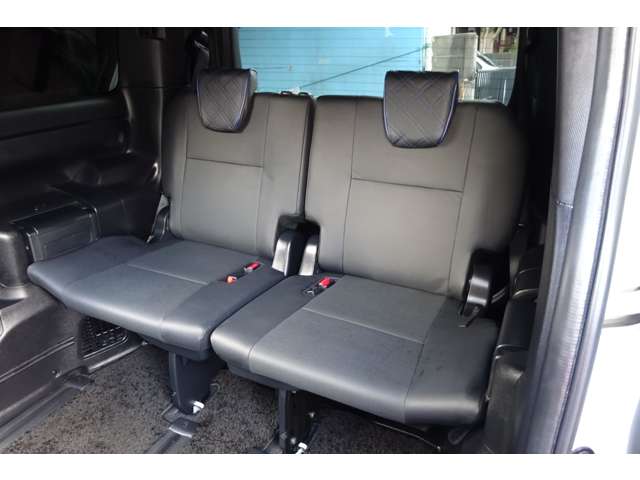 Toyota Esquire 10