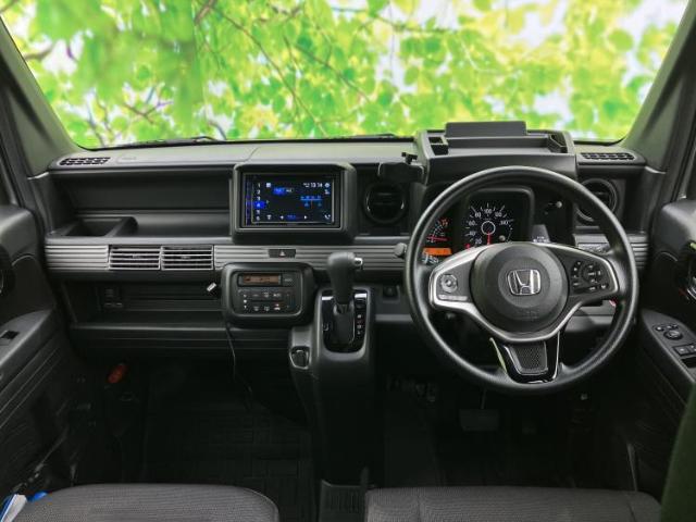 Honda N-VAN 8