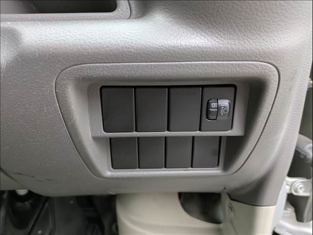 Suzuki Every 12