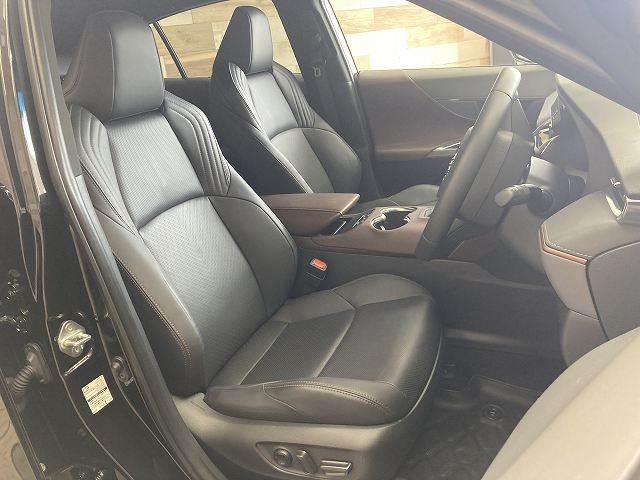 Toyota Harrier 11