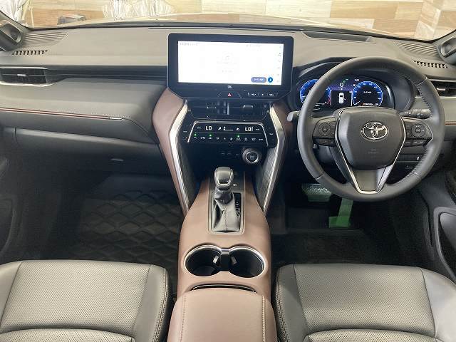 Toyota Harrier 2