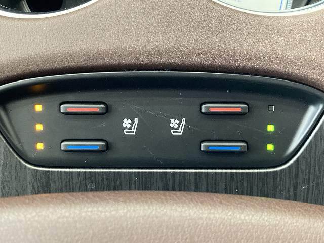 Toyota Harrier 6