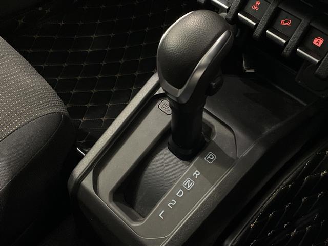 Suzuki Jimny Sierra 9