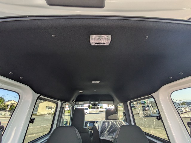 Honda N-VAN 10