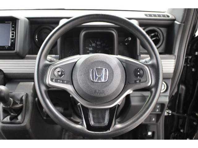 Honda N-VAN 9
