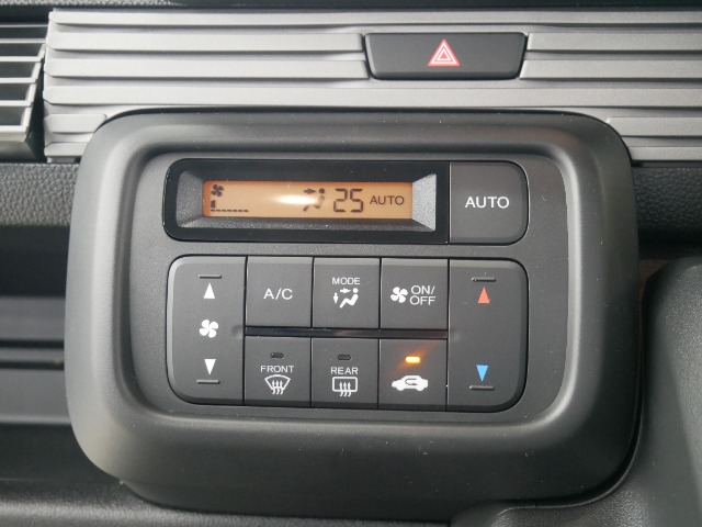 Honda N-VAN 7