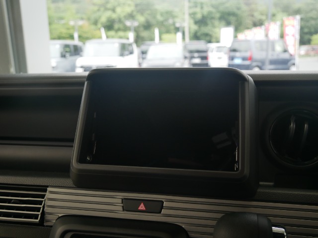 Honda N-VAN 8