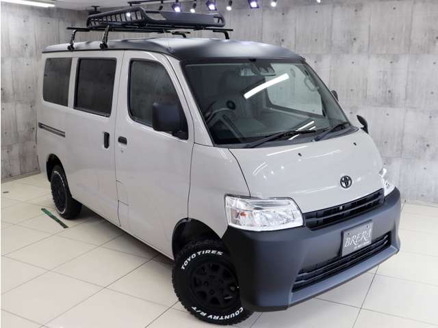 Toyota Town Ace Van 4