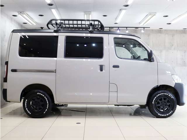 Toyota Town Ace Van 10