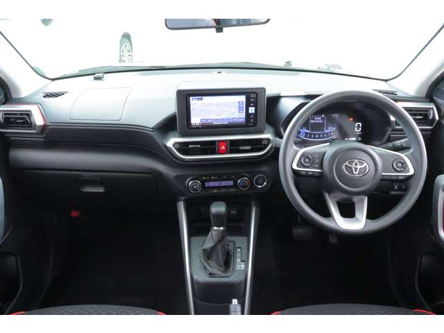Toyota Raize 7