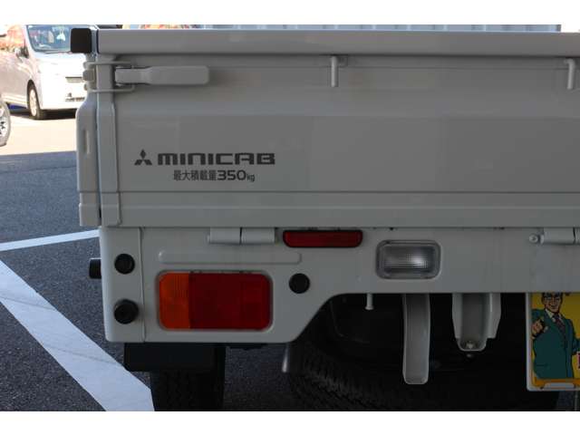 Mitsubishi Minicab Truck 9