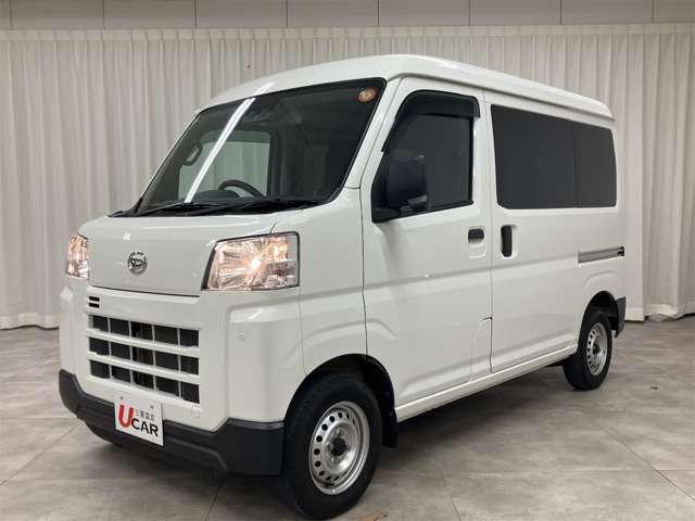 Daihatsu Hijet Cargo 6
