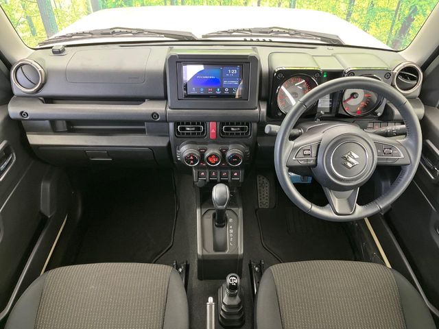 Suzuki Jimny 3