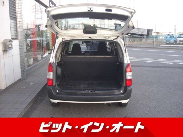 Toyota Probox Van 8