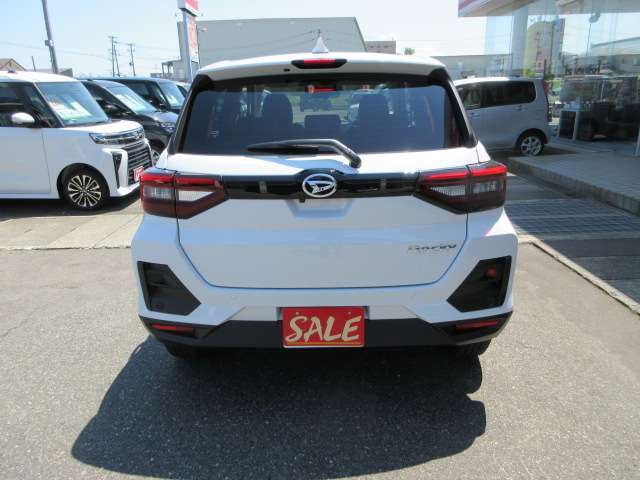 Daihatsu Rocky 4