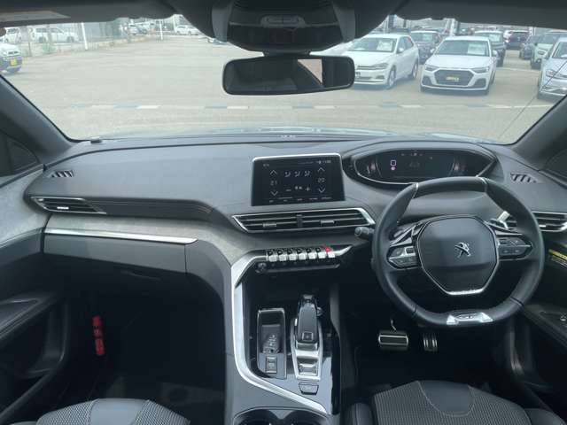 Peugeot 3008 4