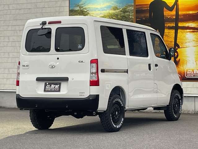 Toyota Town Ace Van 5