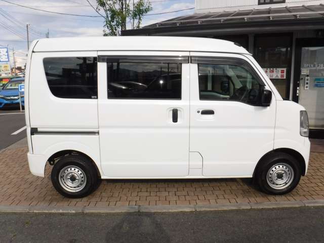 Nissan NV100 Clipper 9