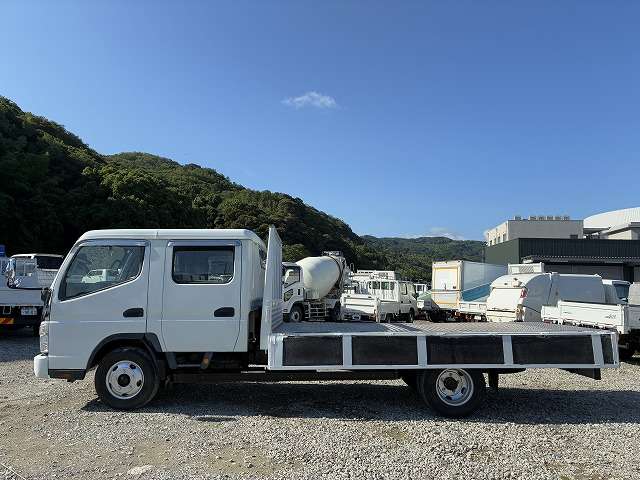 Mitsubishi Fuso Canter 11