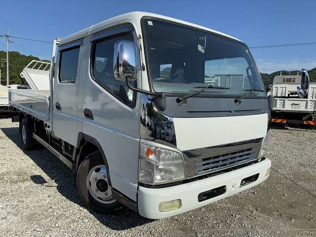 Mitsubishi Fuso Canter 3