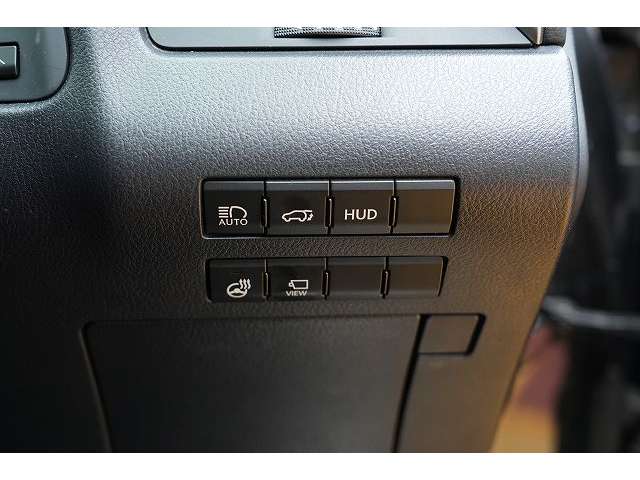 Lexus RX 10
