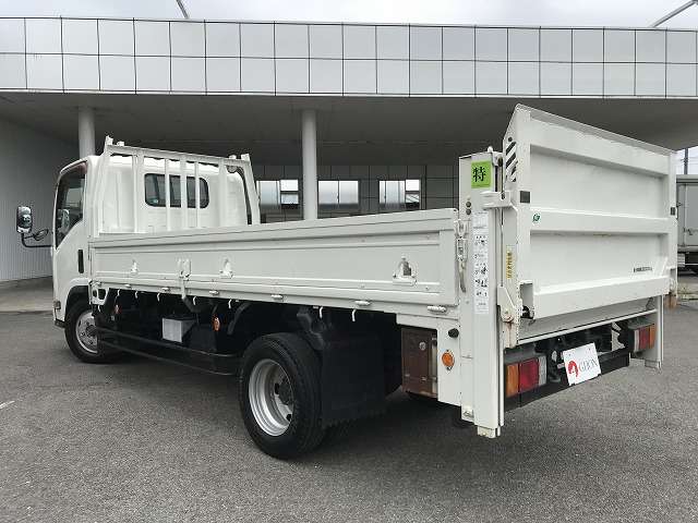 Isuzu Elf 5