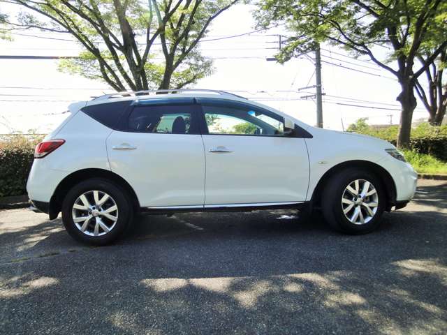 Nissan Murano 4