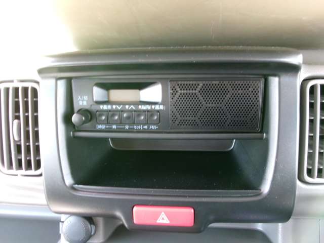 Nissan NV100 Clipper 12