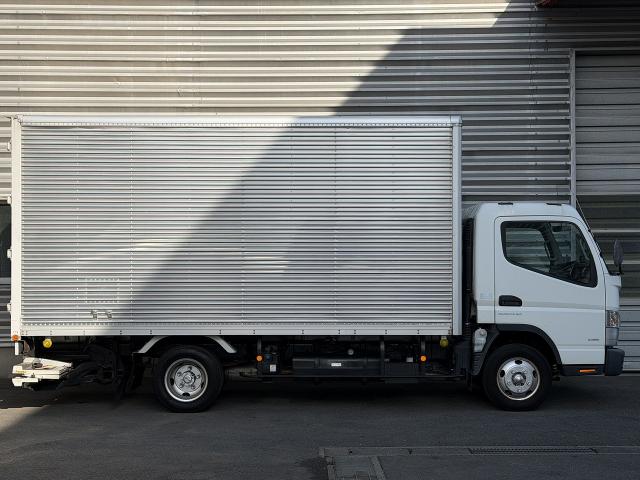Mitsubishi Fuso Canter 4