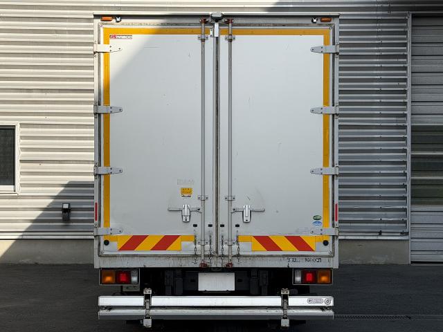 Mitsubishi Fuso Canter 5