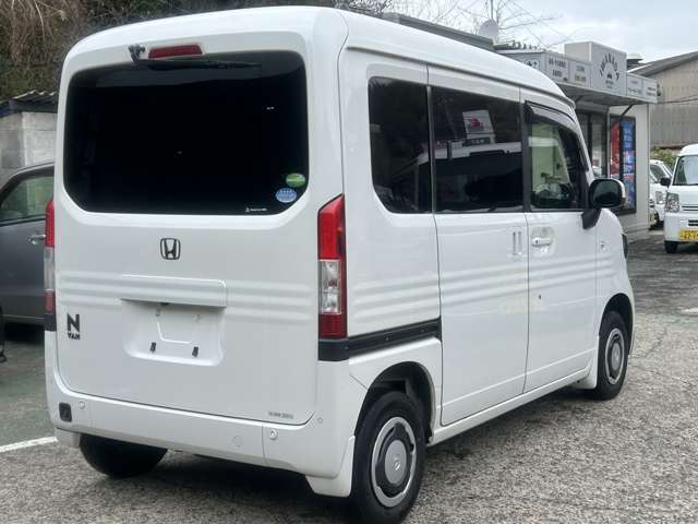 Honda N-VAN 8