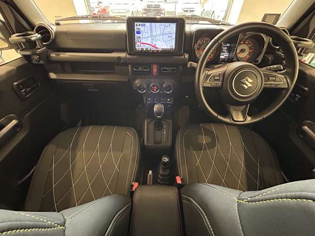 Suzuki Jimny 4