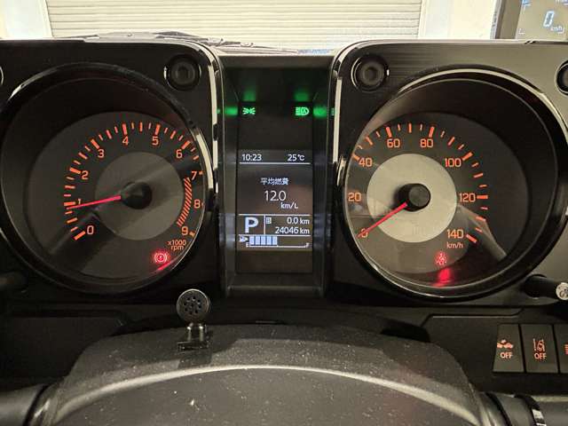 Suzuki Jimny 7