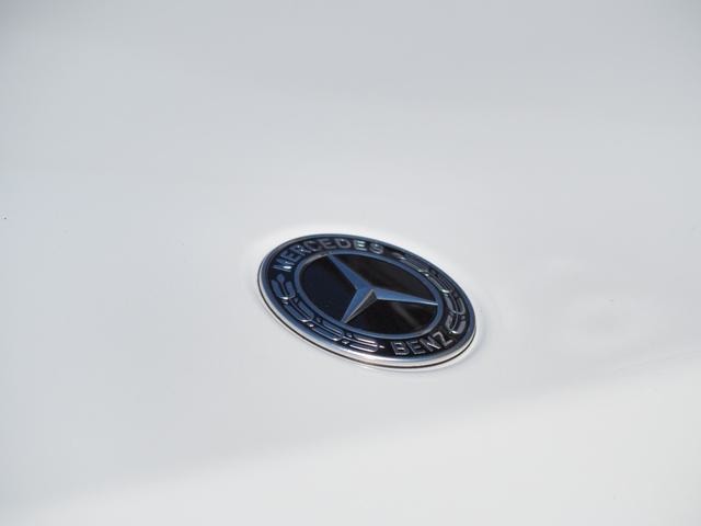 Mercedes-Benz G-Class 8